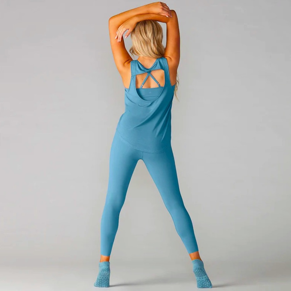 Tavi Sold @Neiman Marcus Lake Tempo Tank & Lake High Waisted 7/8 Tights Set SzXS